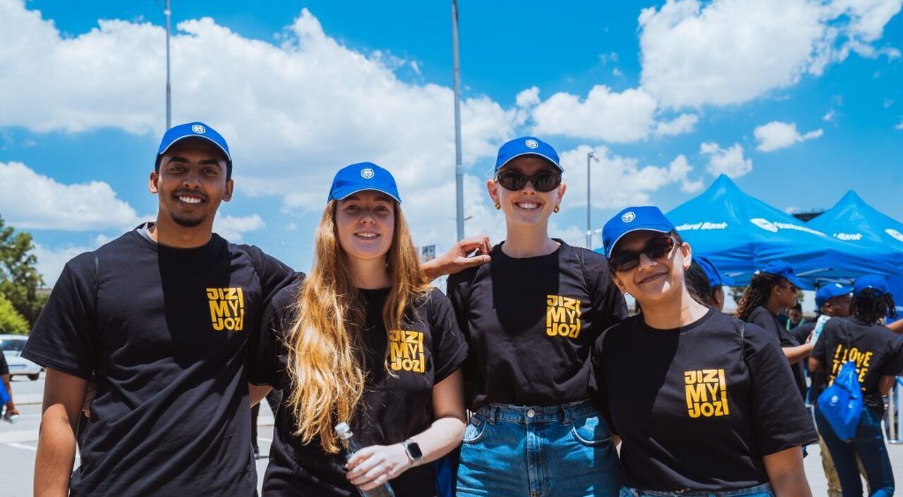 <p>Volunteer</p>